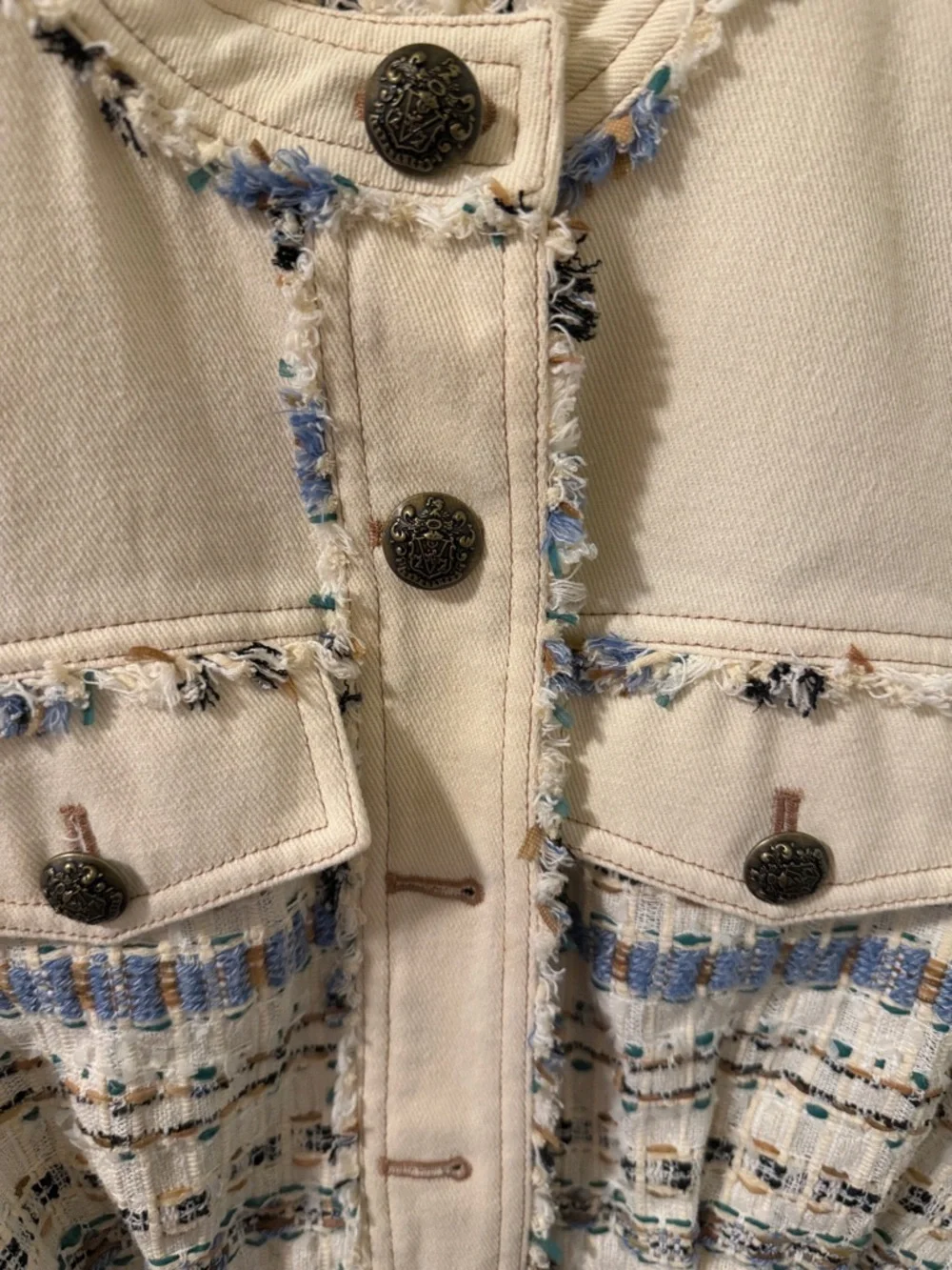 Veronica Beard Cream Tweed Jacket with Blue & Tan Accents - Picture 3 of 11